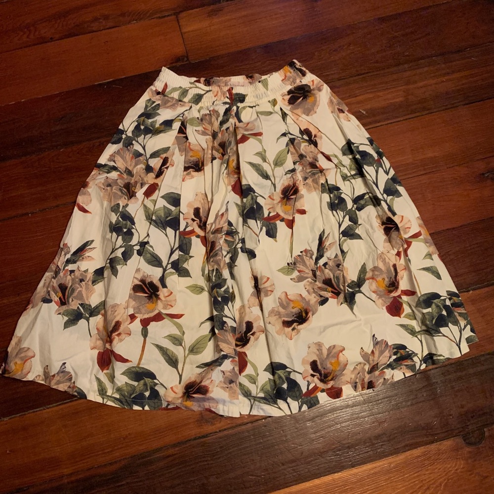 Floral skirt
